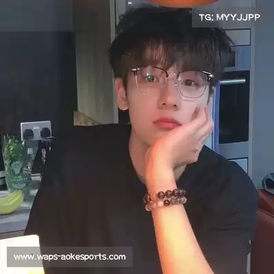 钟忱宝
